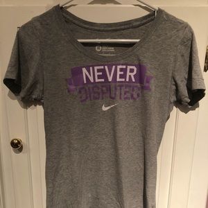 Nike Women’s T-Shirt